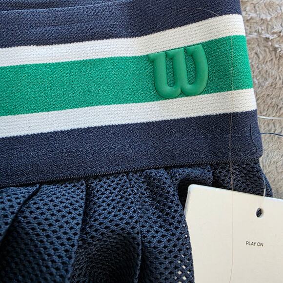 Wilson Girls' Mesh Pleated Skirt - Navy sz XL - Picture 4 of 7